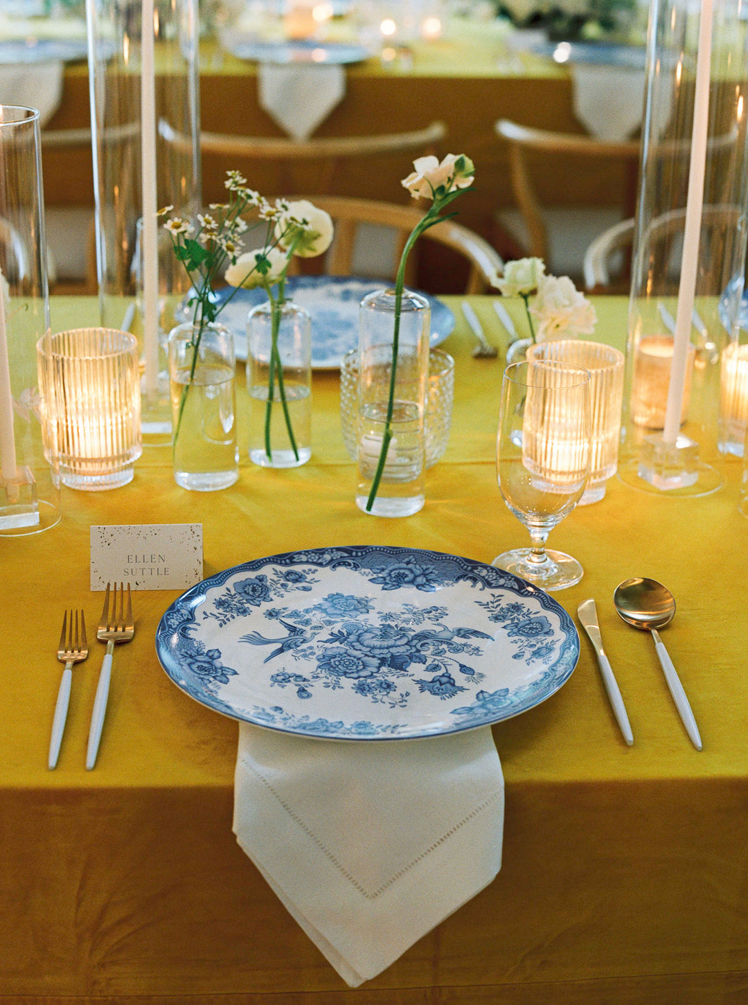 The Blue Peony Charger