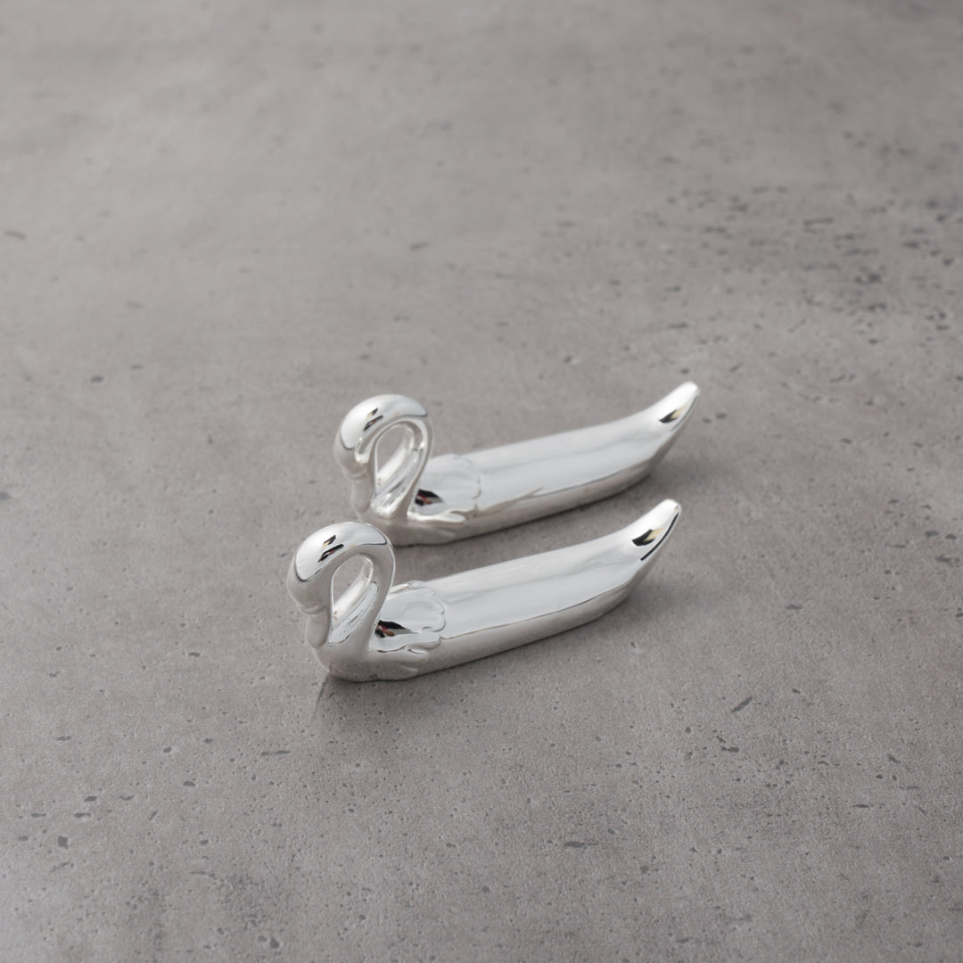 Silver Pleated Swan Knife Rests (Set of 2)